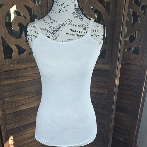 Shapermint Classic White Camisole - Picture 1 of 3